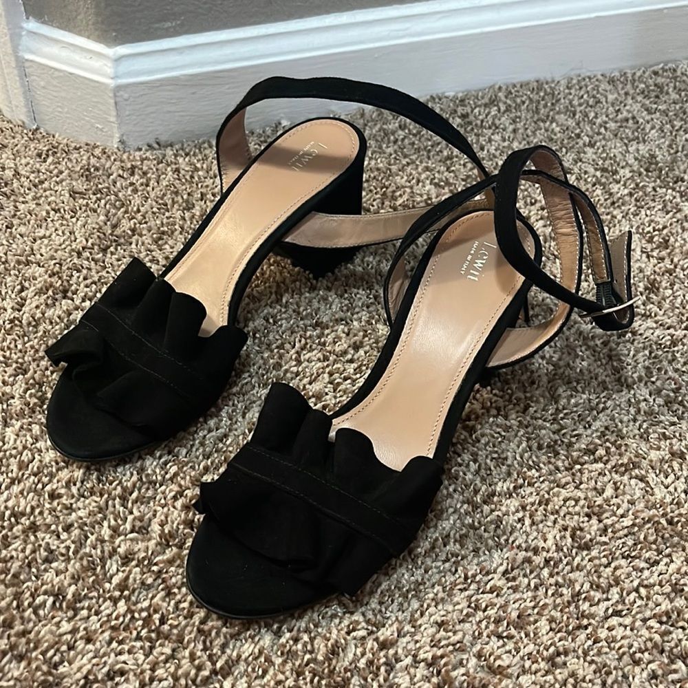 Lewit, black suede strap sandal